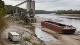 Low Mississippi River levels push down local grain basis, Arkansas researchers say